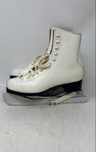 Load image into Gallery viewer, Bauer Womens White Winter Sports Lace-Up Ice Blade Figure Skates Size 6
