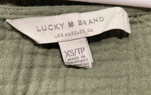 Load image into Gallery viewer, Lucky Brand Womens Olive Green Short Sleeve Peplum Cropped Blouse Top Size XS
