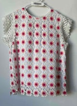 Load image into Gallery viewer, J.Crew Womens White Pink Floral Lace Crochet Short Sleeve Blouse Top Size M
