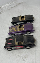 Load image into Gallery viewer, Set Of 3 Pcs MC Toy 57 Corvette Multicolor 1:18 Collectible Diecast Car
