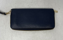 Load image into Gallery viewer, Michael Kors Womens Jet Set Blue Pebbled Leather Inner Divider Zip-Around Wallet
