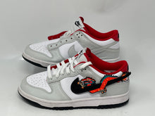 Load image into Gallery viewer, Authentic Nike Boys Dunk Low Gray White Sneaker Shoes Size 6.5Y No Laces
