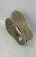 Load image into Gallery viewer, Vince Womens Corbin Blue White Round Toe Slip-On Sneaker Shoes Size 6.5
