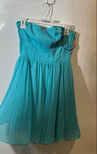 Load image into Gallery viewer, Guess Womens Blue Striped Strapless Back Zip Fit &amp; Flare Dress Size Small

