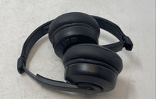 Load image into Gallery viewer, Unbranded Black Wireless Foldable Rechargeable Over Ear Headphones Not Tested
