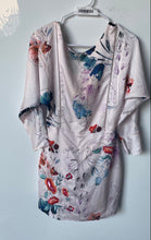 Load image into Gallery viewer, Marciano Womens Pink Multicolor Floral Long Sleeve Back Zip Sheath Dress Size 4
