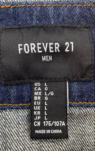 Load image into Gallery viewer, Forever 21 Mens Blue Long Sleeve Regular Fit Button Front Denim Jacket Size L

