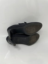 Load image into Gallery viewer, Ann Marino By Bettye Muller Womens Telma Black Round Toe Pump Heels Size 8.5
