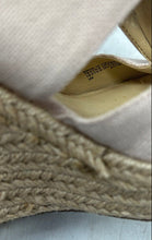 Load image into Gallery viewer, Michael Kors Womens Damita Beige Wedge Heel Espadrille Sandals Size 5 M
