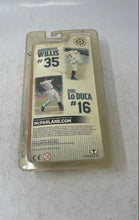 Load image into Gallery viewer, McFarlane Toys Florida Marlins Dontrelle Willis &amp; Paul Lo Duca Action Figure Set
