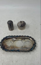 Load image into Gallery viewer, Set Of 2 Pcs Vintage Silver-Tone Metal Condiment Salt &amp; Pepper Shaker Tray Set
