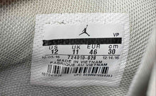 Load image into Gallery viewer, Authentic Nike Mens Air Jordan Eclipse 724010-028 Beige Sneaker Shoes Size 12
