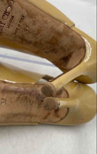 Load image into Gallery viewer, Authentic Jimmy Choo London Womens Nova Yellow Slingback Heels Sz EUR 37 Damaged
