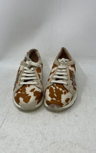 Load image into Gallery viewer, Myra Womens Luster Brown White Cow Pattern Lace-Up Low Top Running Shoes Size 7
