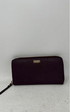 Load image into Gallery viewer, Kate Spade New York Womens Wine Inner Pocket Card Holder Zip-Around Wallet
