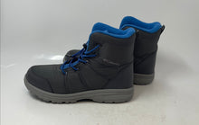 Load image into Gallery viewer, Columbia Boys Fairbanks Gray Omni-Heat Drawstring Ankle Hiking Boots Size 6
