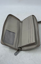Load image into Gallery viewer, Michael Kors Womens Jet Set Gray Inner Divider ID Window Zip-Around Wallet
