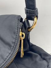Load image into Gallery viewer, Authentic Marc Jacobs Womens Preppy Black Zipper Adjustable Strap Crossbody Bag

