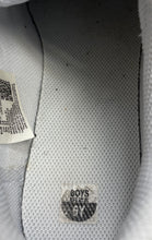 Load image into Gallery viewer, Nike Boys Blazer Low '77 DA4074-124 White Green Lace-Up Sneaker Shoes Size 6Y
