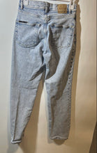 Load image into Gallery viewer, Hugo Boss Womens Blue Denim Stretch Light Wash Pockets Skinny Jeans Size 27
