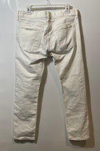 Load image into Gallery viewer, Banana Republic Mens Off-White Denim Slim Fit Straight Leg Jeans Size 32x30

