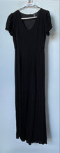 Load image into Gallery viewer, Forever 21 Womens Black Short Sleeve V-Neck Middle Slit Maxi Dress Size Small
