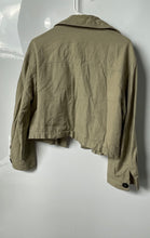 Load image into Gallery viewer, Zara Womens Green Long Sleeve Button Front Cropped Utility Jacket Size XS
