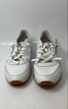 Load image into Gallery viewer, Reebok Mens Classic White Leather Lace-Up Low Top Running Shoes Size 11
