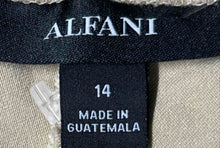Load image into Gallery viewer, Alfani Womens Khaki Flat Front Stretch Pull-On Straight Leg Capri Pants Size 14
