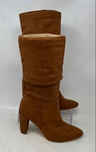 Load image into Gallery viewer, Banana Republic Womens Spaniel Brown Vegan Suede Slouchy Booties Size 7
