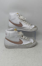 Load image into Gallery viewer, Nike Womens Blazer Mid 77 Vintage White Leather Lace-Up Sneaker Shoes Size 6
