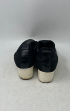 Load image into Gallery viewer, DKNY Womens Angie Black White Slip-On Low Top Sneakers Shoes Size 6.5 M
