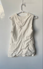 Load image into Gallery viewer, Zara Womens Off-White Pocket Regular Fit Sleeveless Open Front Vest Size XS
