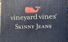 Load image into Gallery viewer, Vineyard Vines Womens White Blue Medallion Denim Skinny Leg Jeans Size 4 W/ Tag
