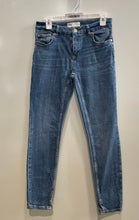 Load image into Gallery viewer, Zara Womens Blue Denim Light Wash Stretch Pockets Skinny Leg Jeans Size 6
