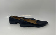 Load image into Gallery viewer, Everlane Womens The Modern Black Leather Pointed Toe Slip-On Loafer Flats Size 7
