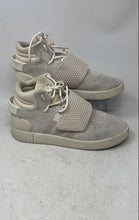 Load image into Gallery viewer, Adidas Mens Tubular Invader Cream Lace-Up Low Top Sneaker Shoes Size 6.5
