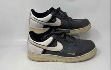 Load image into Gallery viewer, Nike Mens Air Force 1 '07 LV8 Gray White Leather Sneakers Shoes Size 10.5
