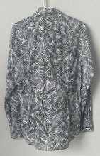 Load image into Gallery viewer, Boss Mens Green White Leaf Print Stretch Slim Fit Dress Shirt Size M 39 15.5
