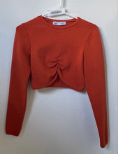 Load image into Gallery viewer, Zara Womens Orange Knitted Long Sleeve Crew Neck Cropped Pullover Sweater Size S
