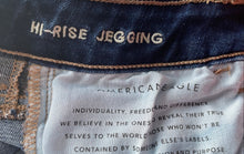 Load image into Gallery viewer, American Eagle Womens Blue Denim Super Stretch High-Rise Jegging Jeans Size 2
