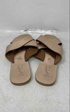 Load image into Gallery viewer, Seychelles Womens Gold Open Toe Slip-On Slide Sandals Size 7.5
