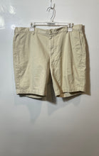 Load image into Gallery viewer, Peter Millar Mens Beige Flat Front Slash Pockets Stretch Chino Shorts Size 38
