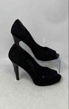 Load image into Gallery viewer, Nine West Womens Black Lace Peep Toe Slip-On Stiletto Pump Heels Size 7.5M
