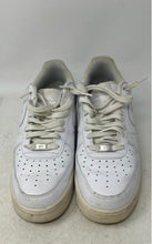 Load image into Gallery viewer, Nike Mens Air Force 1 White Leather Low Top Lace-Up Sneaker Shoes Size 10.5
