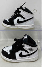 Load image into Gallery viewer, Authentic Nike Kids Air Jordan 1 Mid Black White Sneaker Shoes Size 5C In Box
