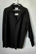 Load image into Gallery viewer, Calvin Klein Mens Black Regular Fit Wrinkle Free Dress Shirt Size XL 17 34/35
