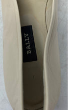 Load image into Gallery viewer, Bally Womens Beige Leather Slip-On Closed Toe Loafer Flats Size 8 M
