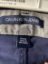 Load image into Gallery viewer, Calvin Klein Mens Blue Dark Wash Pockets Straight Leg Jeans Size 34x32
