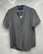 Load image into Gallery viewer, Zara Mens Gray Short Sleeve Slim Fit Collared Button-Up Shirt Size XL

